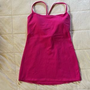 🔥last chance🔥Lululemon top, size 8